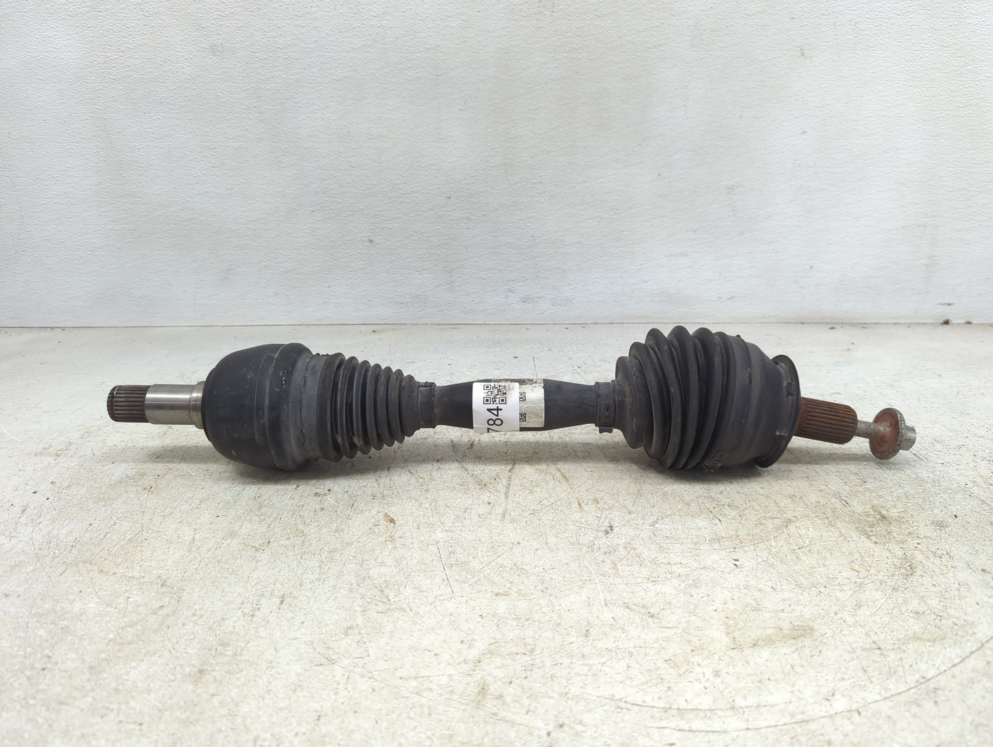 2014-2019 Mercedes-benz Cla250 Axle Shaft Front Driver Cv C/v - Oemusedautoparts1.com