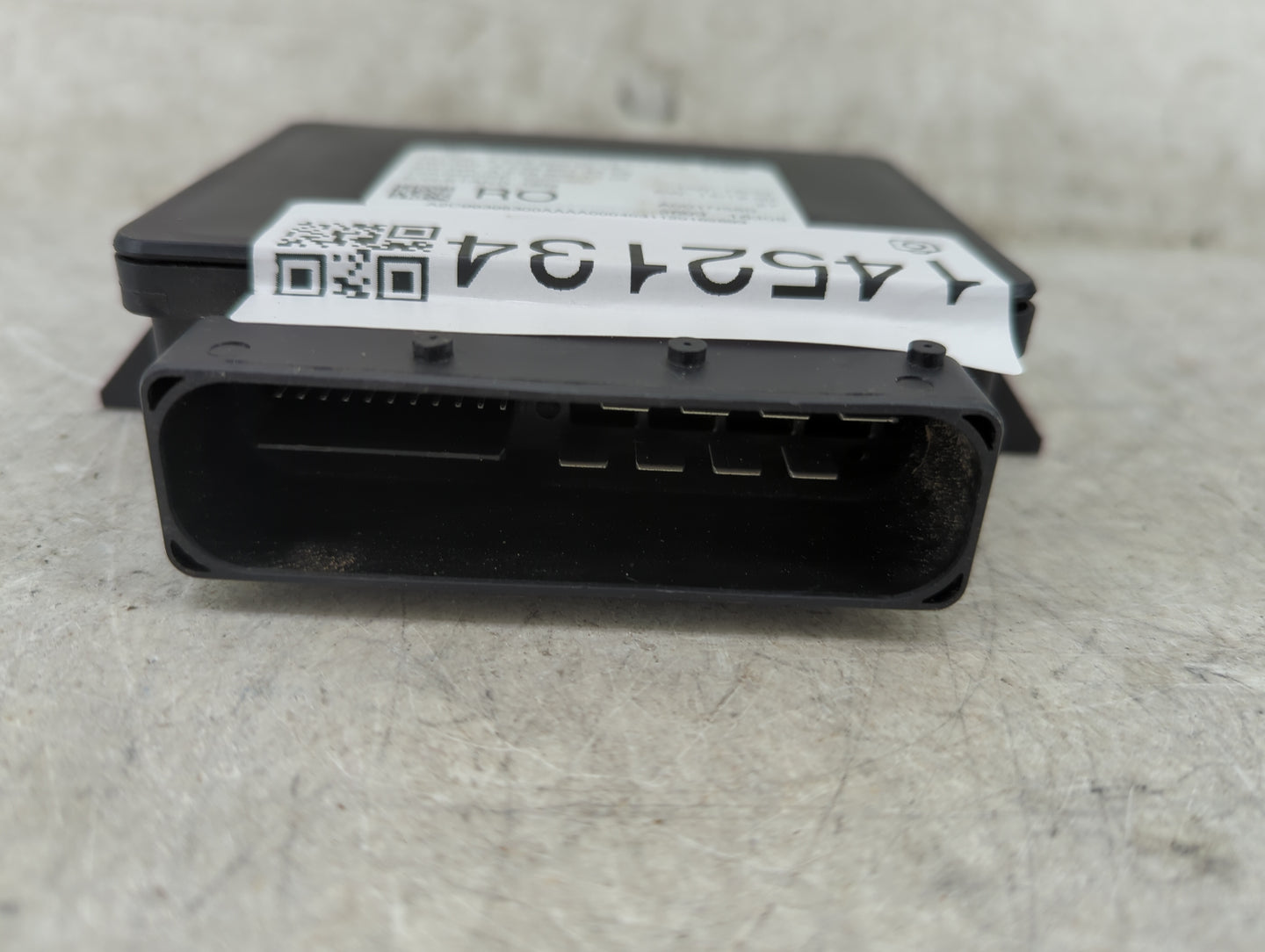 2016-2017 Mercedes-benz Cla250 Parking Brake Control Module - Oemusedautoparts1.com