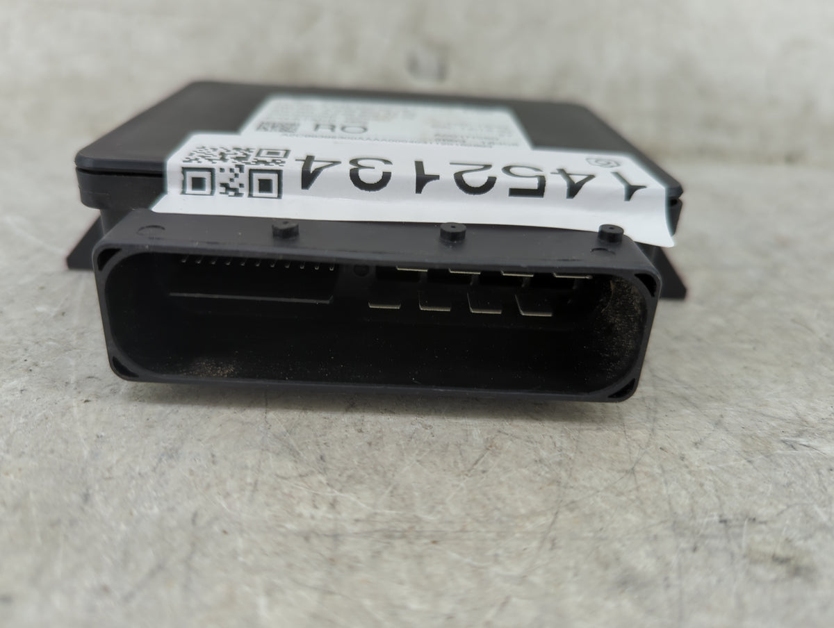 2016-2017 Mercedes-benz Cla250 Parking Brake Control Module - Oemusedautoparts1.com