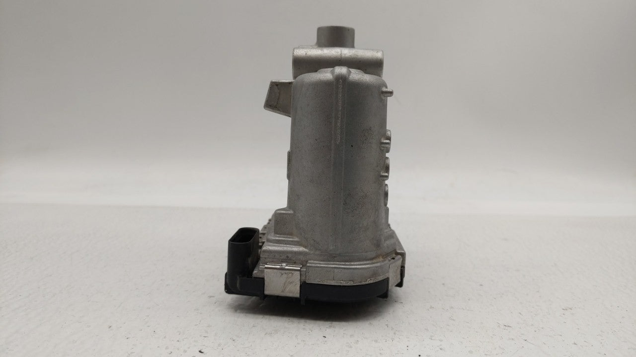 2014-2019 Mercedes-Benz Cla250 Throttle Body P/N:A 270 141 00 25 2701410025 Fits Fits 2013 2014 2015 2016 2017 2018 2019 202