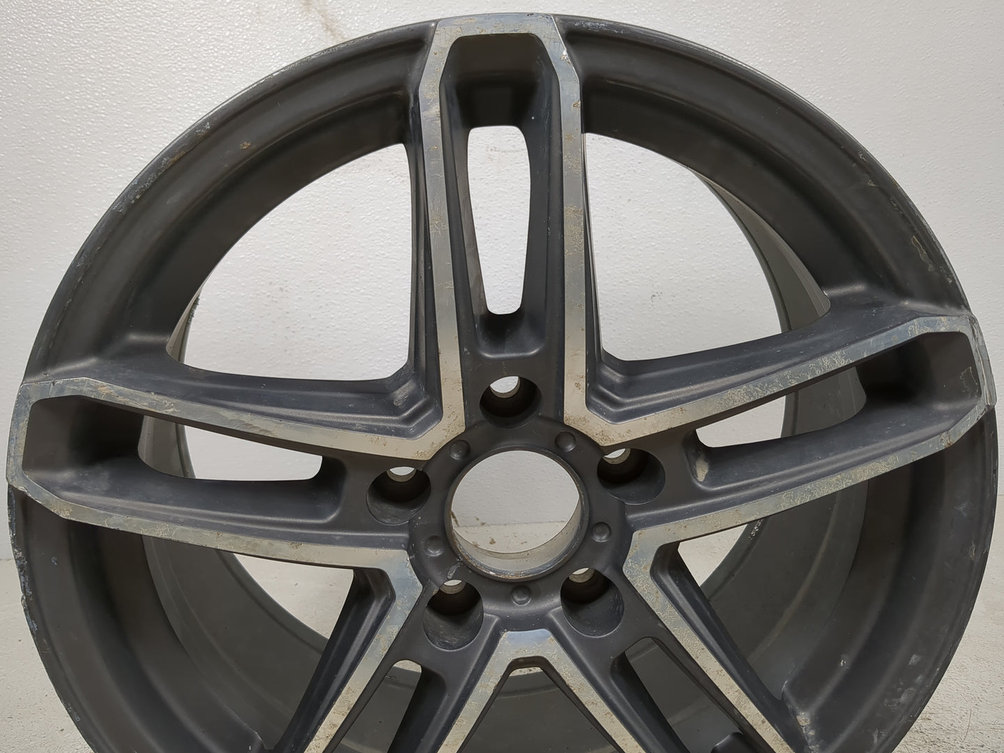 2017 Mercedes-benz E350 Oem Wheel Rim Gray - Oemusedautoparts1.com