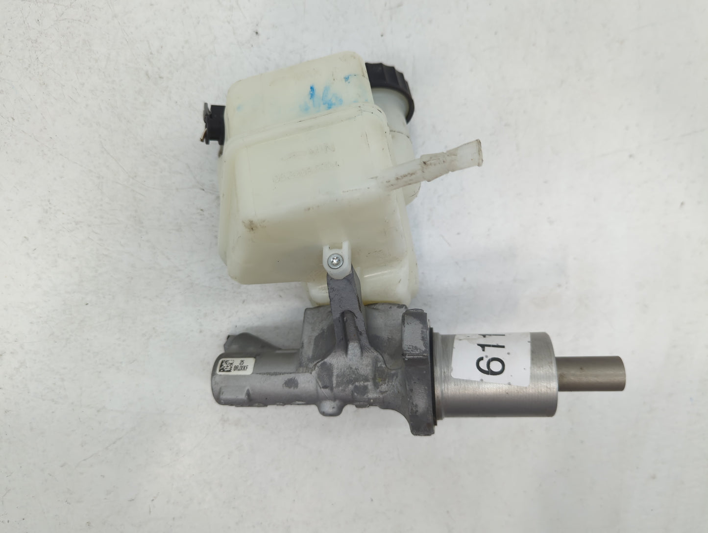 2017-2017 Mercedes-benz E400 Brake Master Cylinder - Oemusedautoparts1.com