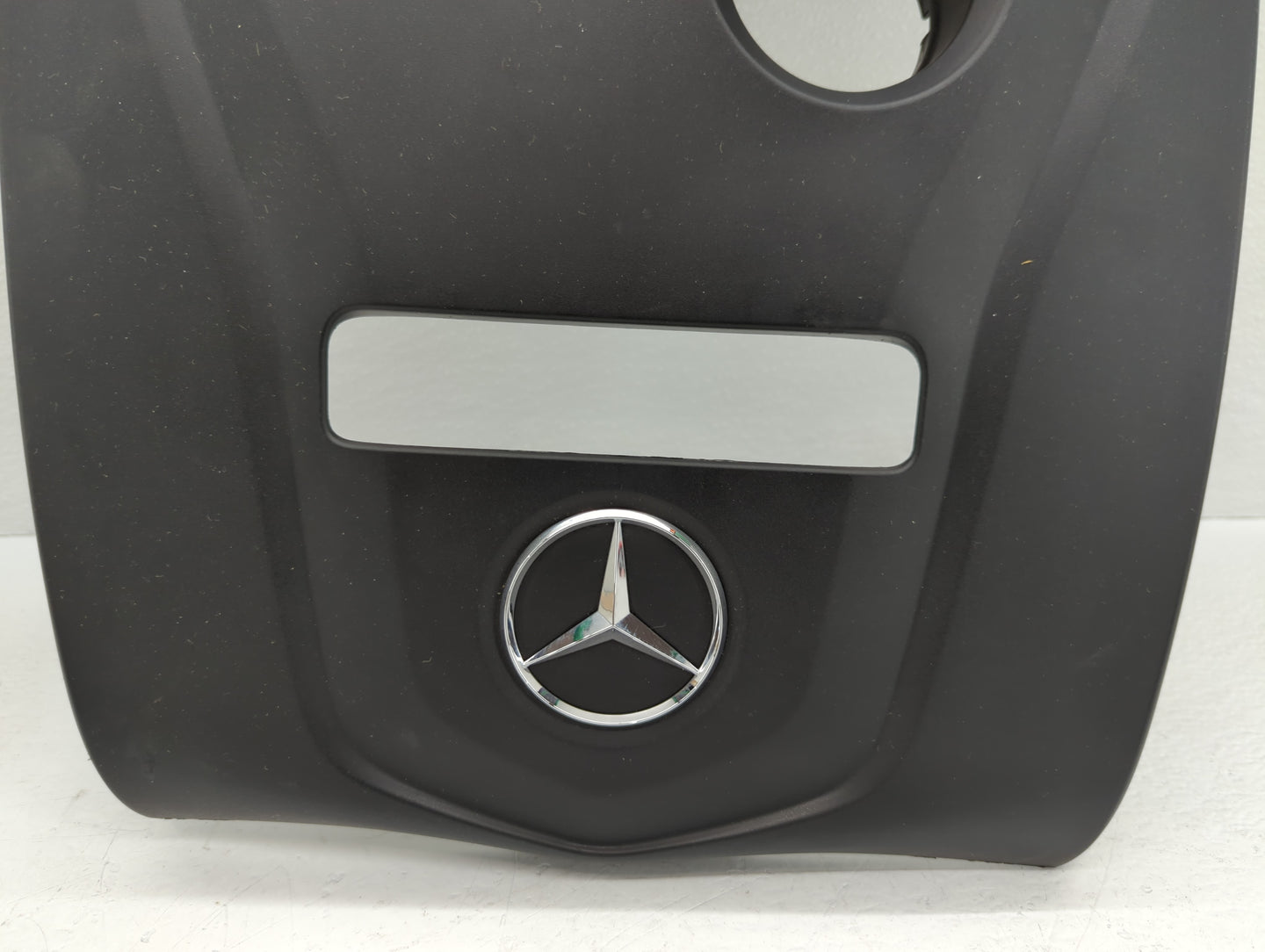 2017 Mercedes-benz Gl350 Engine Cover - Oemusedautoparts1.com