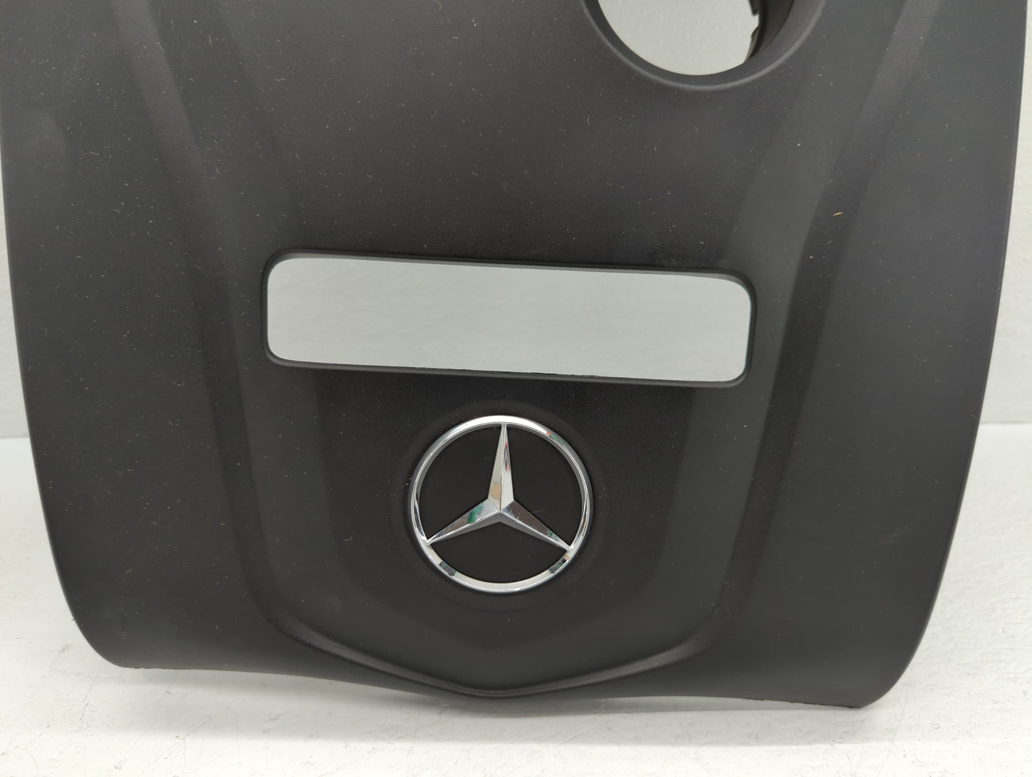 2017 Mercedes-benz Gl350 Engine Cover - Oemusedautoparts1.com