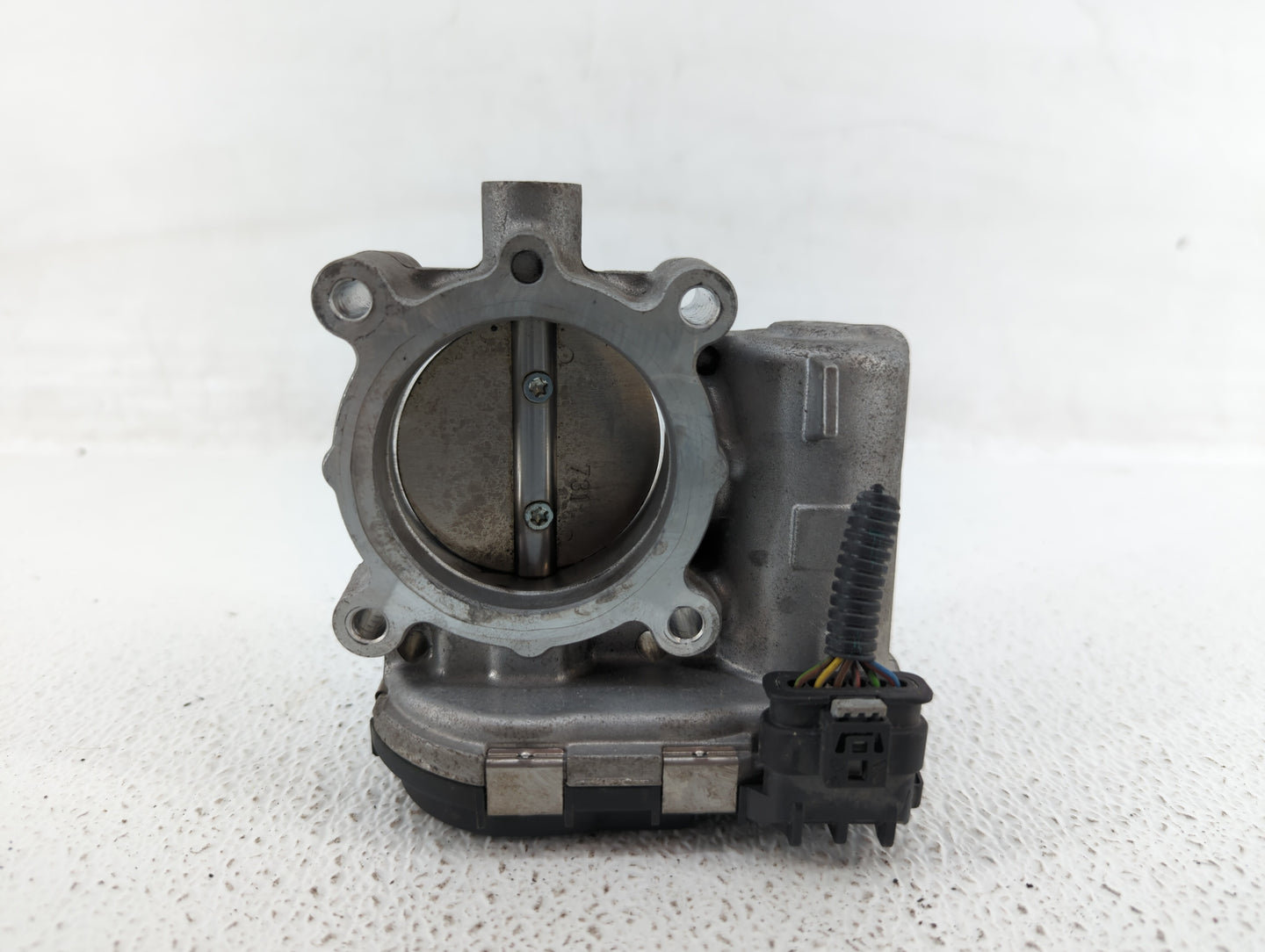 2015-2020 Mercedes-Benz Gla250 Throttle Body P/N:A 270 141 00 25 2701410025 Fits Fits 2013 2014 2015 2016 2017 2018 2019 202