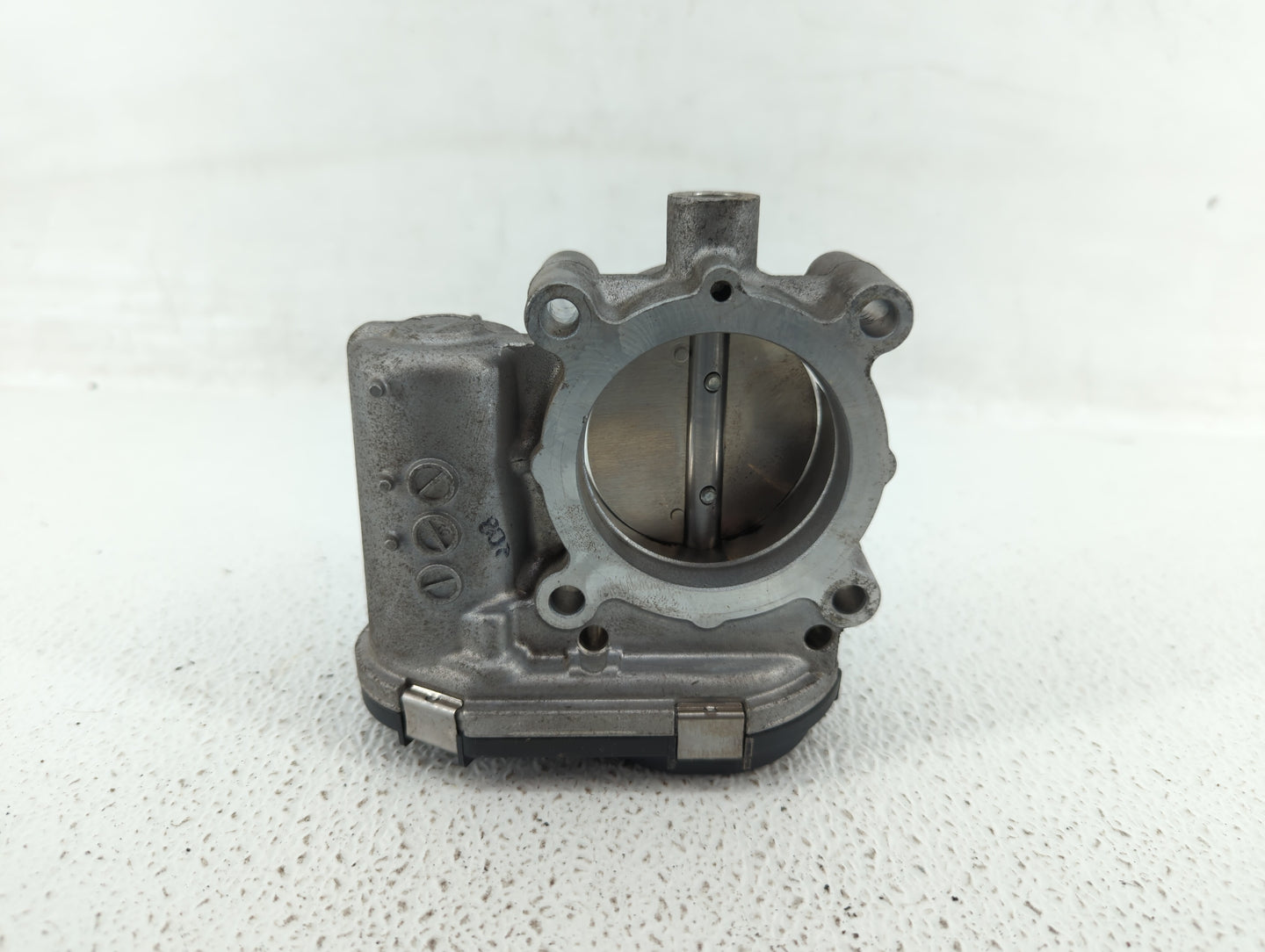 2015-2020 Mercedes-Benz Gla250 Throttle Body P/N:A 270 141 00 25 2701410025 Fits Fits 2013 2014 2015 2016 2017 2018 2019 202