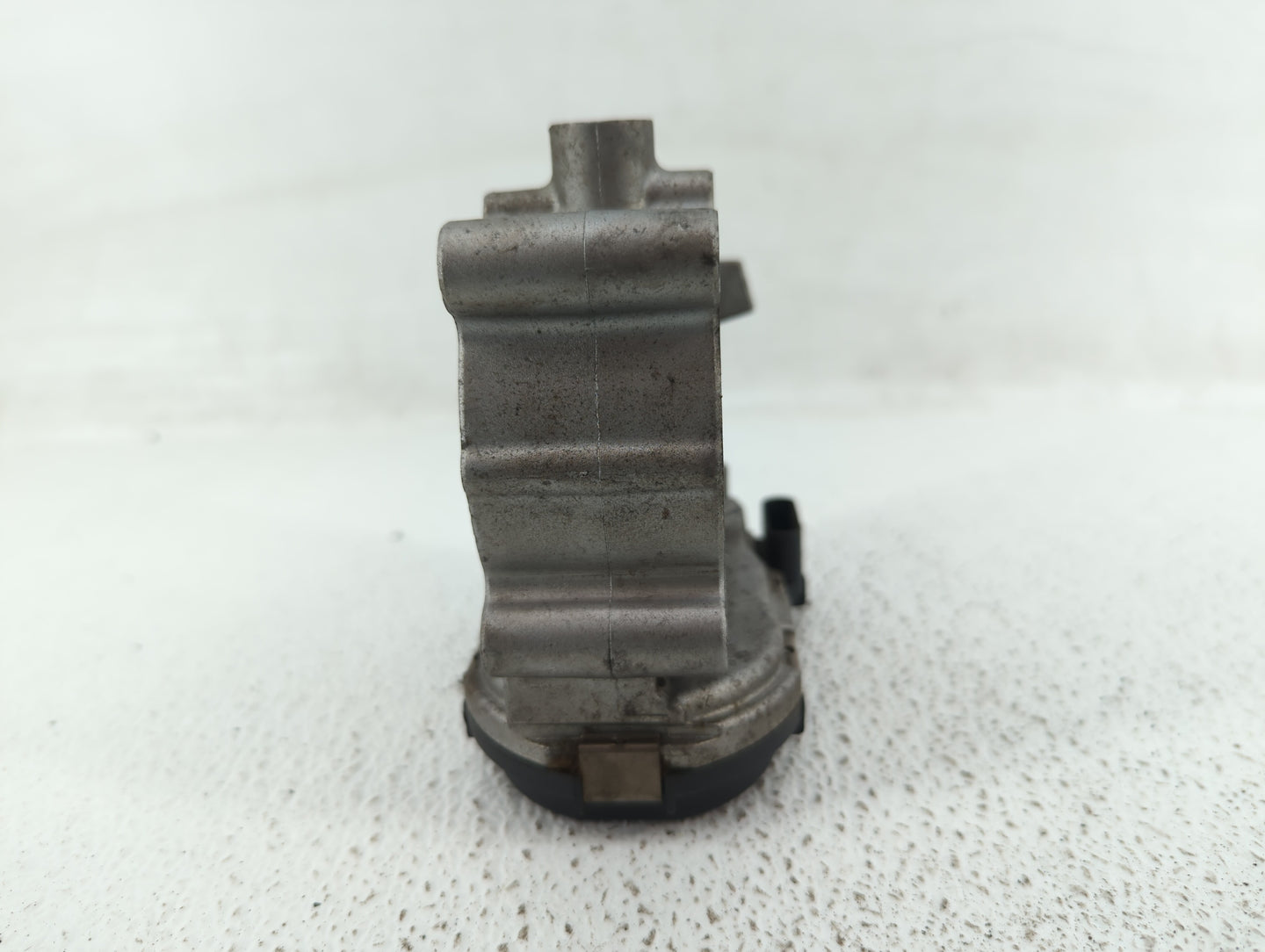 2015-2020 Mercedes-Benz Gla250 Throttle Body P/N:A 270 141 00 25 2701410025 Fits Fits 2013 2014 2015 2016 2017 2018 2019 202