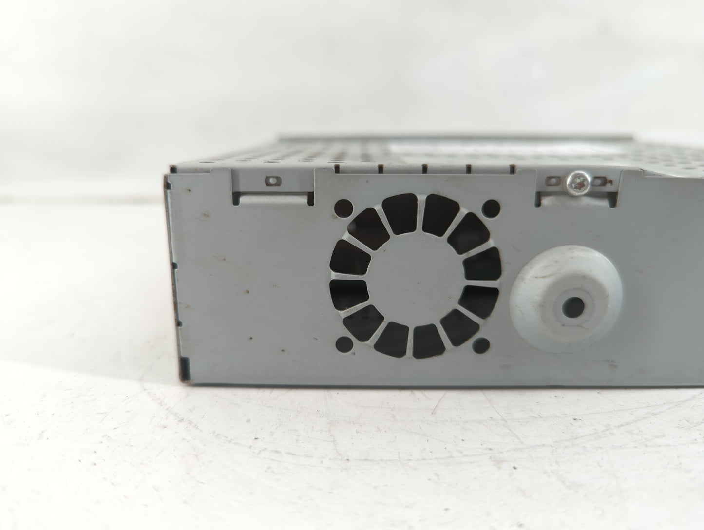 2017 Mercedes-Benz Glc300 Radio AM FM Cd Player Receiver Replacement P/N:A 222 900 51 11 Fits Fits 2015 2016 OEM Used Auto P