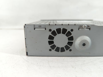2017 Mercedes-Benz Glc300 Radio AM FM Cd Player Receiver Replacement P/N:A 222 900 51 11 Fits Fits 2015 2016 OEM Used Auto Parts
