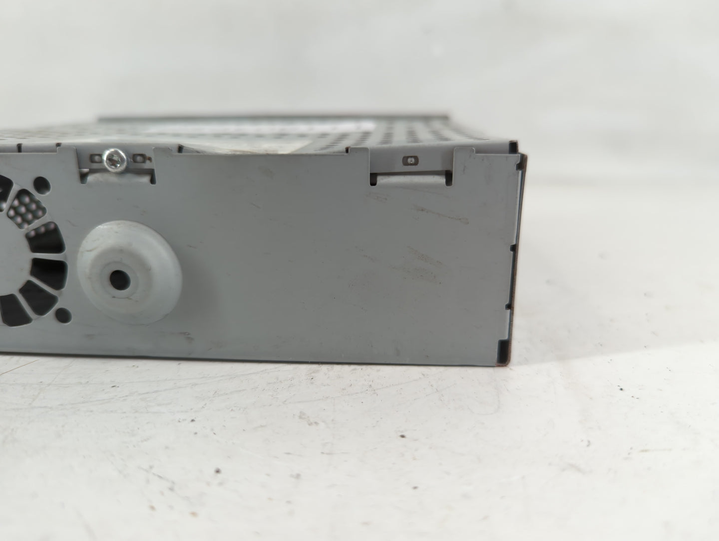 2017 Mercedes-Benz Glc300 Radio AM FM Cd Player Receiver Replacement P/N:A 222 900 51 11 Fits Fits 2015 2016 OEM Used Auto P