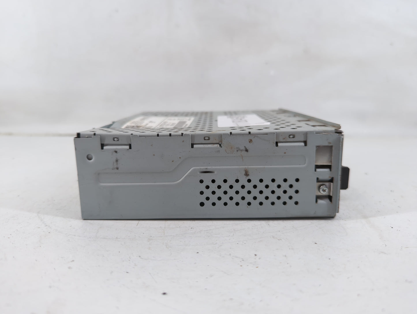 2017 Mercedes-Benz Glc300 Radio AM FM Cd Player Receiver Replacement P/N:A 222 900 51 11 Fits Fits 2015 2016 OEM Used Auto P