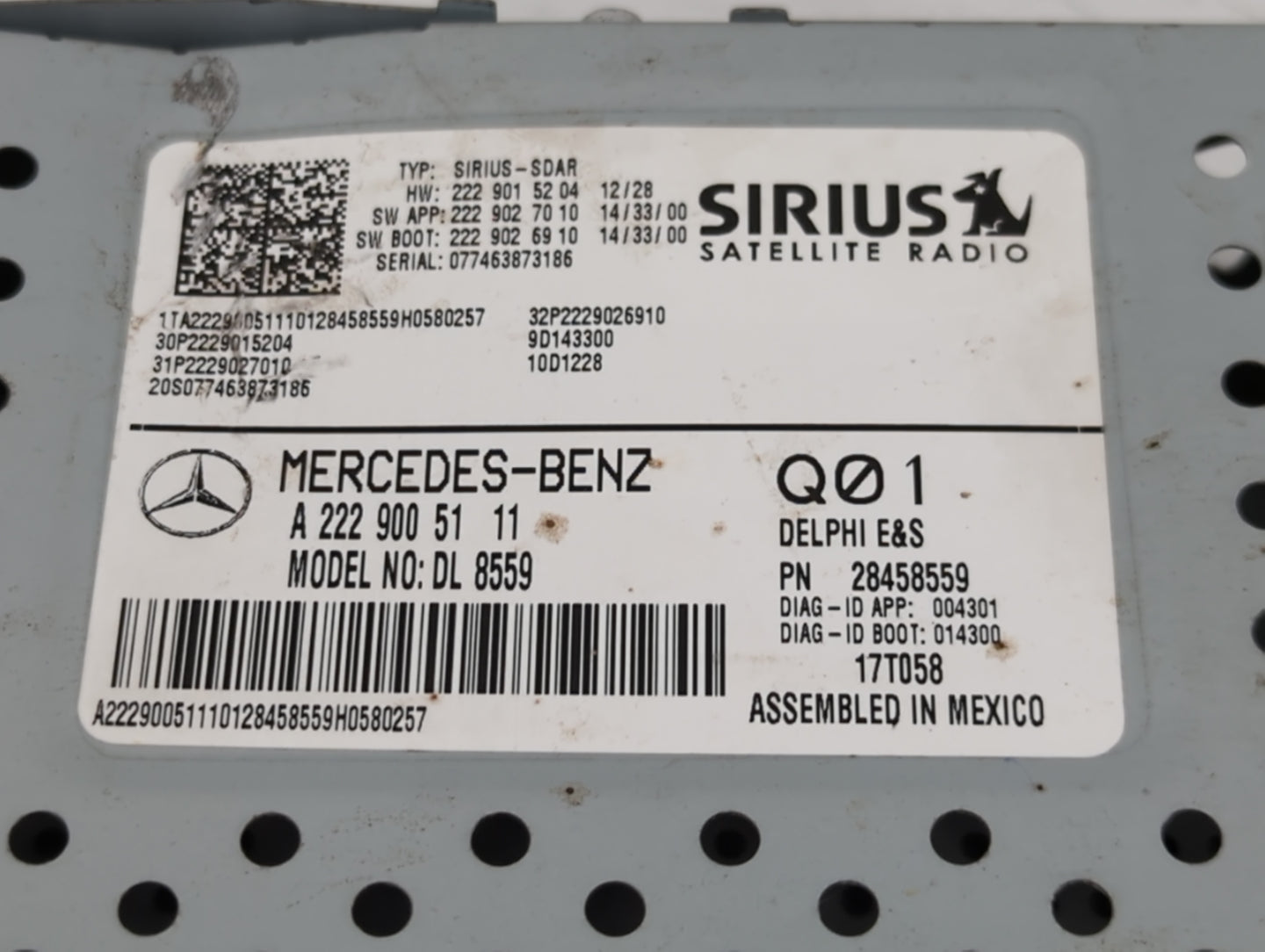 2017 Mercedes-Benz Glc300 Radio AM FM Cd Player Receiver Replacement P/N:A 222 900 51 11 Fits Fits 2015 2016 OEM Used Auto P