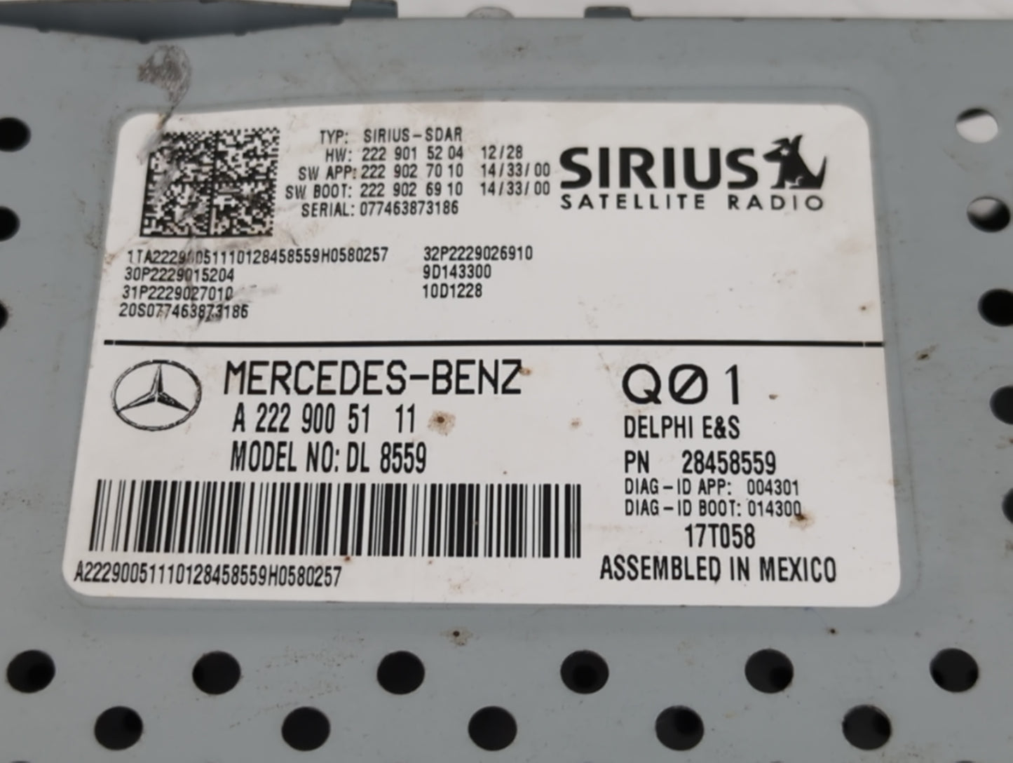 2017 Mercedes-Benz Glc300 Radio AM FM Cd Player Receiver Replacement P/N:A 222 900 51 11 Fits Fits 2015 2016 OEM Used Auto P