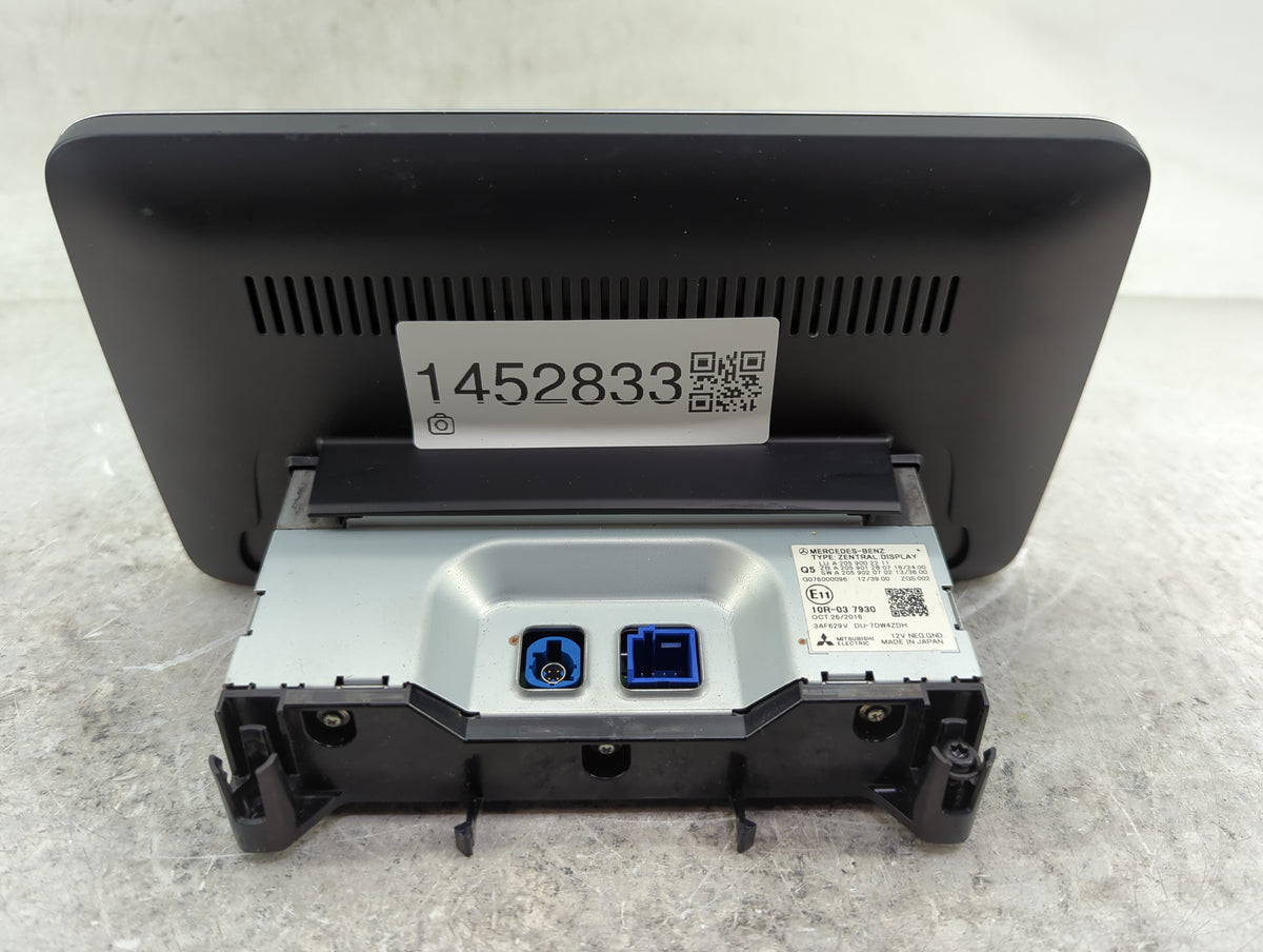 2016-2019 Mercedes-benz Glc300 Information Radio Display Screen - Oemusedautoparts1.com