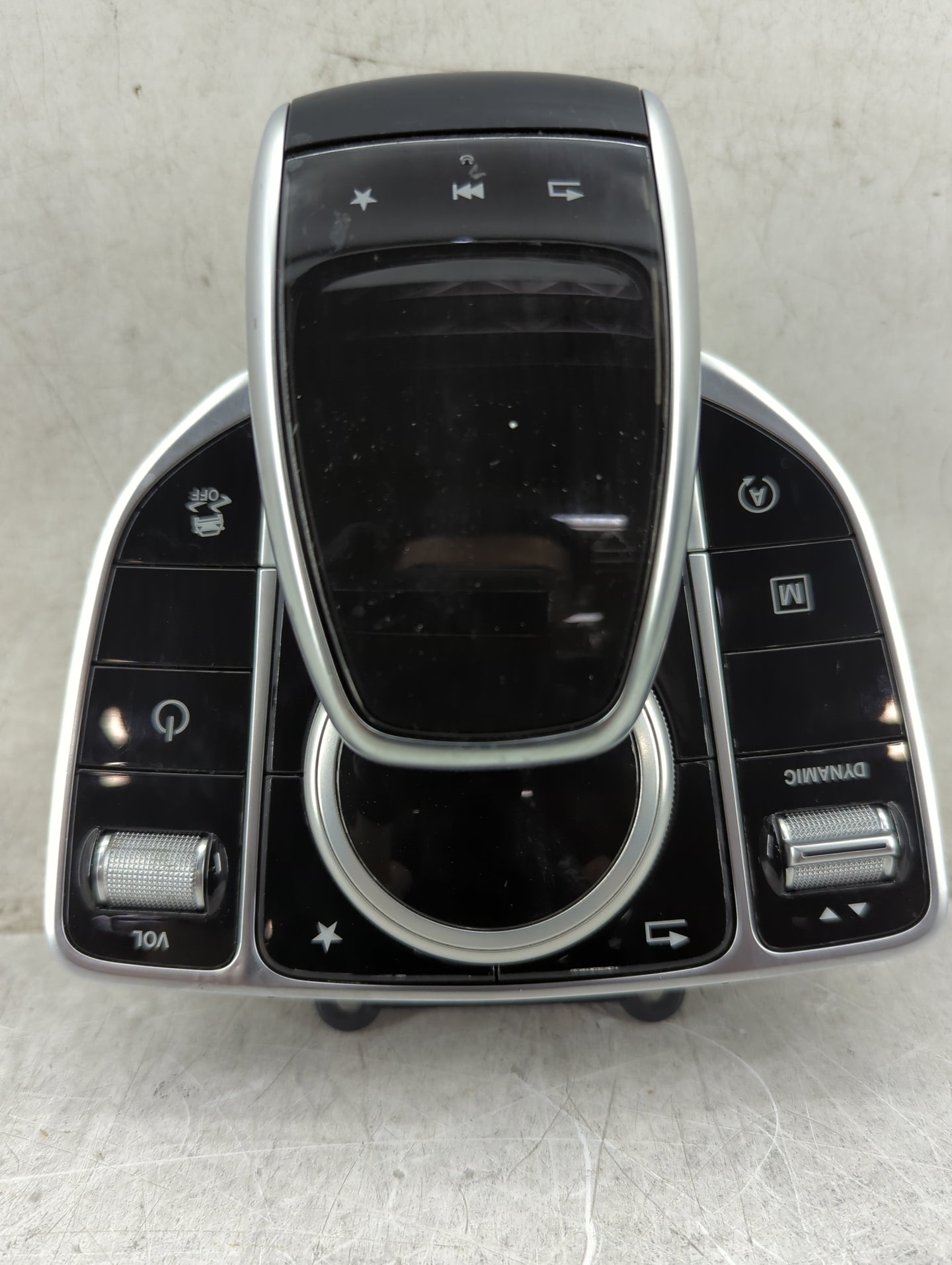 2017 Mercedes-Benz Glc300 Climate Control Module Temperature AC/Heater Replacement P/N:A2059005915 A2059004819, A2C10304300 