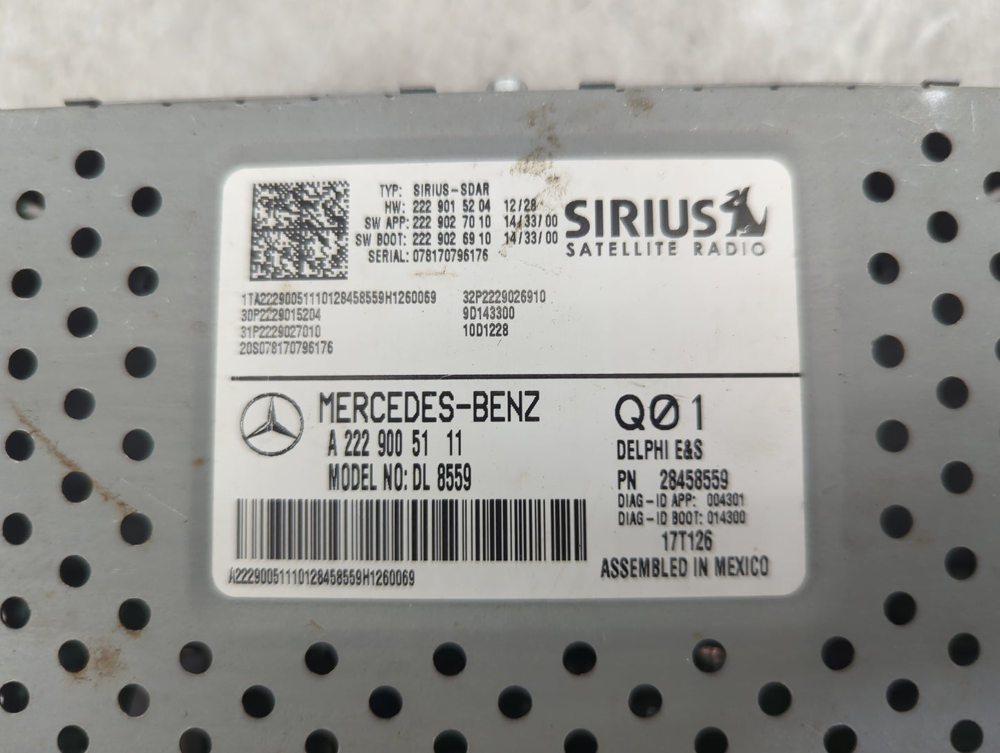 2017 Mercedes-Benz Glc300 Radio AM FM Cd Player Receiver Replacement P/N:A 222 900 51 11 Fits Fits 2015 2016 OEM Used Auto P