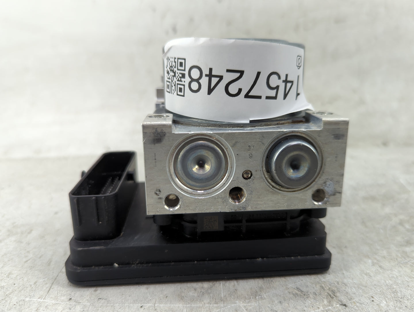2017-2019 Mercedes-Benz Glc300 ABS Pump Control Module Replacement P/N:A2534310200 A2539011400 Fits Fits 2017 2018 2019 OEM 