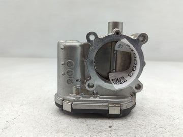 2016-2019 Mercedes-Benz Glc300 Throttle Body P/N:0 280 750 541 A 270 141 00 25 Fits OEM Used Auto Parts - Oemusedautoparts1.