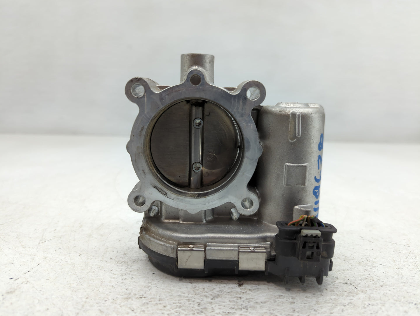 2016-2019 Mercedes-Benz Glc300 Throttle Body P/N:0 280 750 541 A 270 141 00 25 Fits OEM Used Auto Parts - Oemusedautoparts1.