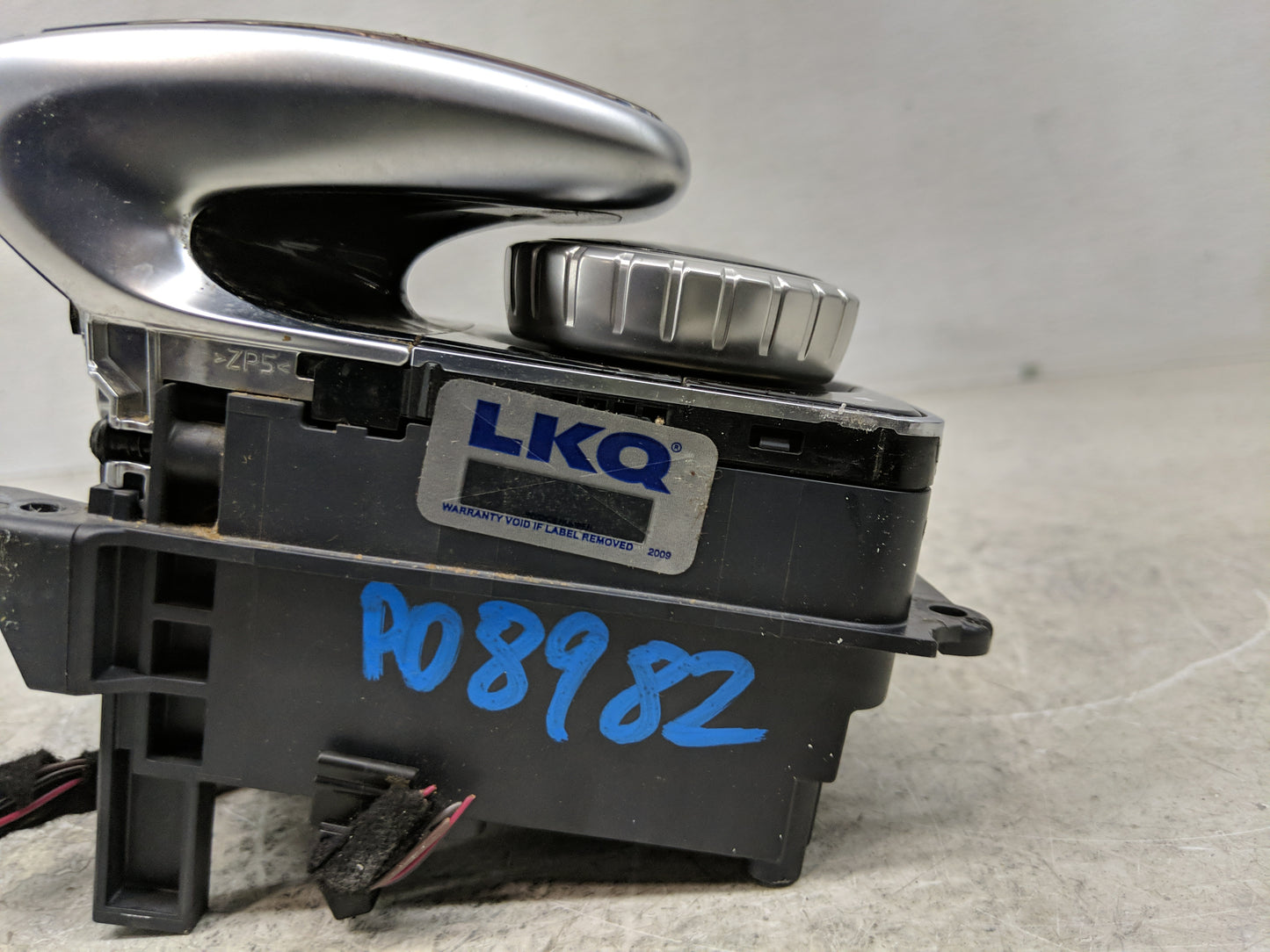 2016-2019 Mercedes-Benz Gle350 Radio AM FM Cd Player Receiver Replacement P/N:A166 900 4819 Fits Fits 2016 2017 2018 2019 OE