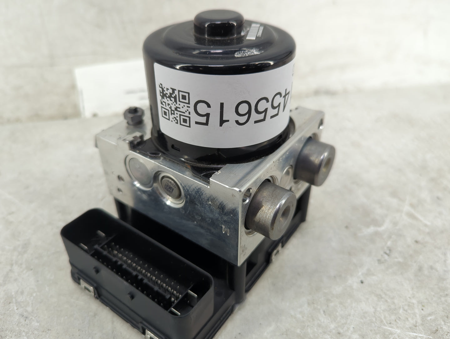 2017 Mercedes-Benz Gle350 ABS Pump Control Module Replacement P/N:A0004311300 10.0212-0876.4 Fits Fits 2016 2018 OEM Used Au