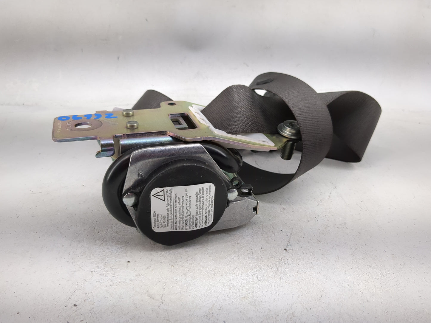 2017 Mercedes-benz Gle350 Left Driver Seat Belt Rear Retractor - Oemusedautoparts1.com