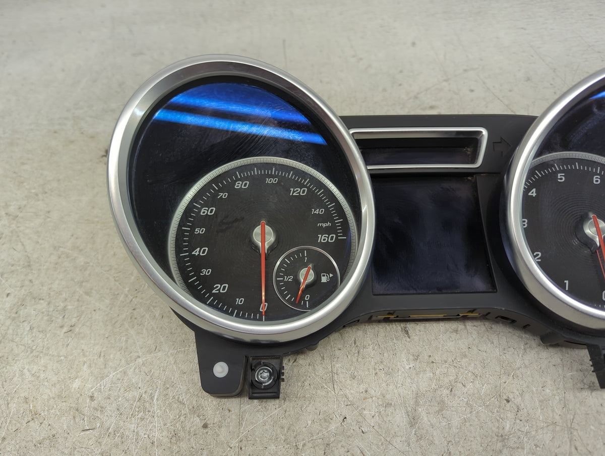 2017 Mercedes-Benz Gle350 Instrument Cluster Speedometer Gauges P/N:A1669000119 0263739077, A1669017905, A1729023506 Miles: 