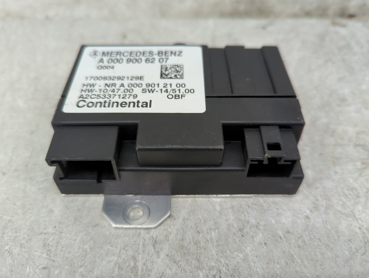 2017-2017 Mercedes-benz Gls450 Fuel Pump Control Module - Oemusedautoparts1.com
