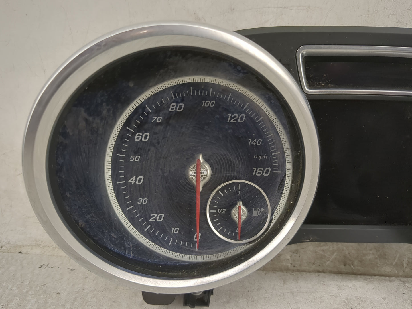 2017 Mercedes-Benz Gls450 Instrument Cluster Speedometer Gauges P/N:0 263 739 077 A166 900 01 19 Miles: Fits OEM Used Auto P