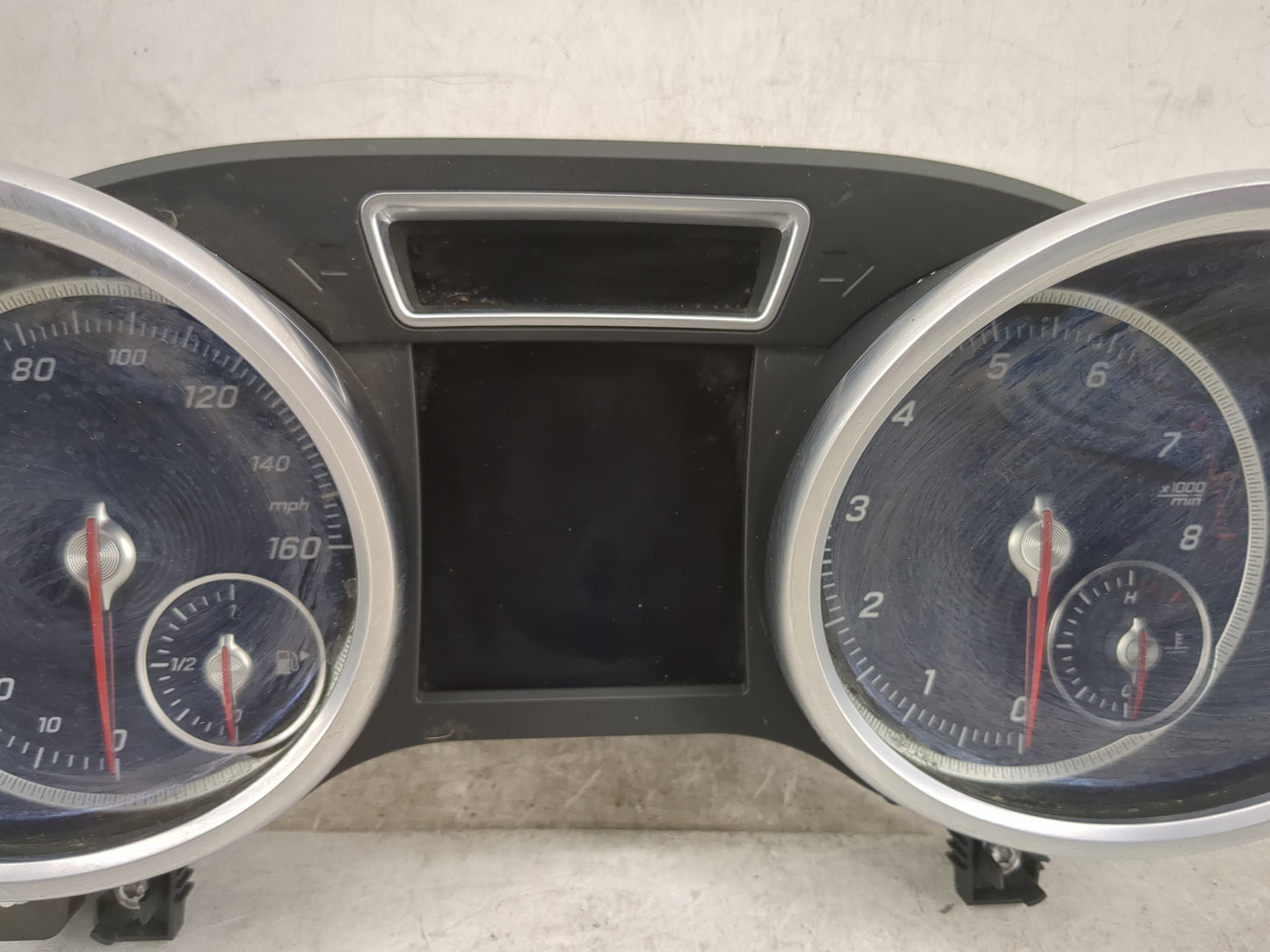2017 Mercedes-Benz Gls450 Instrument Cluster Speedometer Gauges P/N:0 263 739 077 A166 900 01 19 Miles: Fits OEM Used Auto P