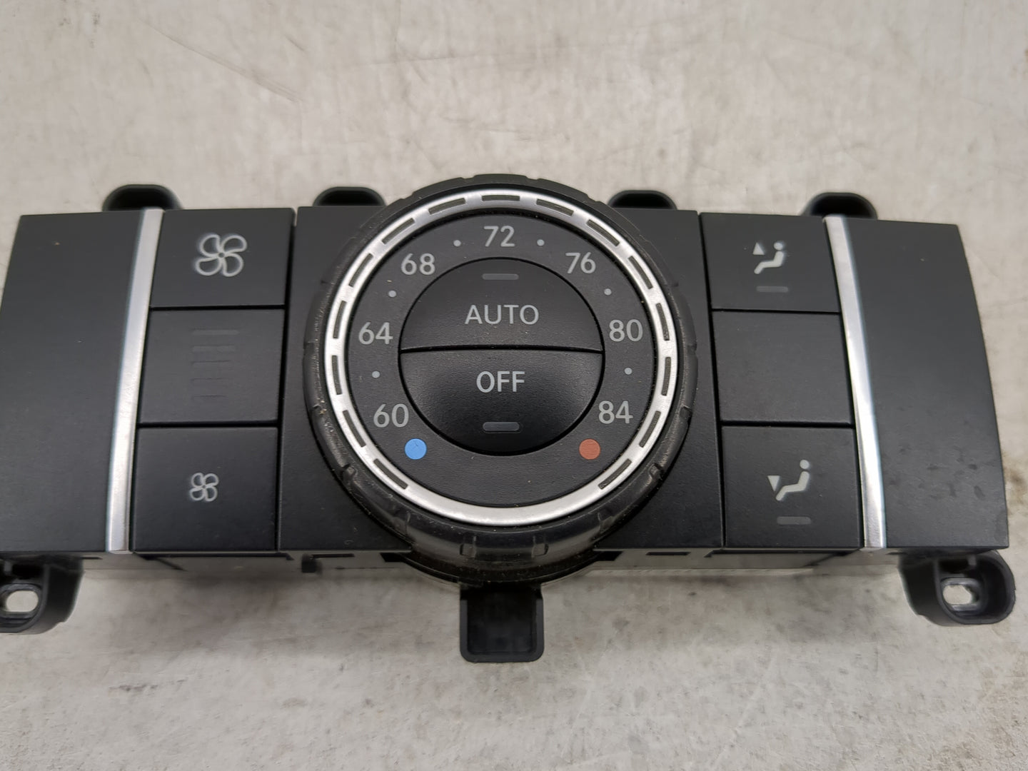 2017-2019 Mercedes-Benz Gls450 Climate Control Module Temperature AC/Heater Replacement P/N:166 902 27 03 166 820 74 10 Fits