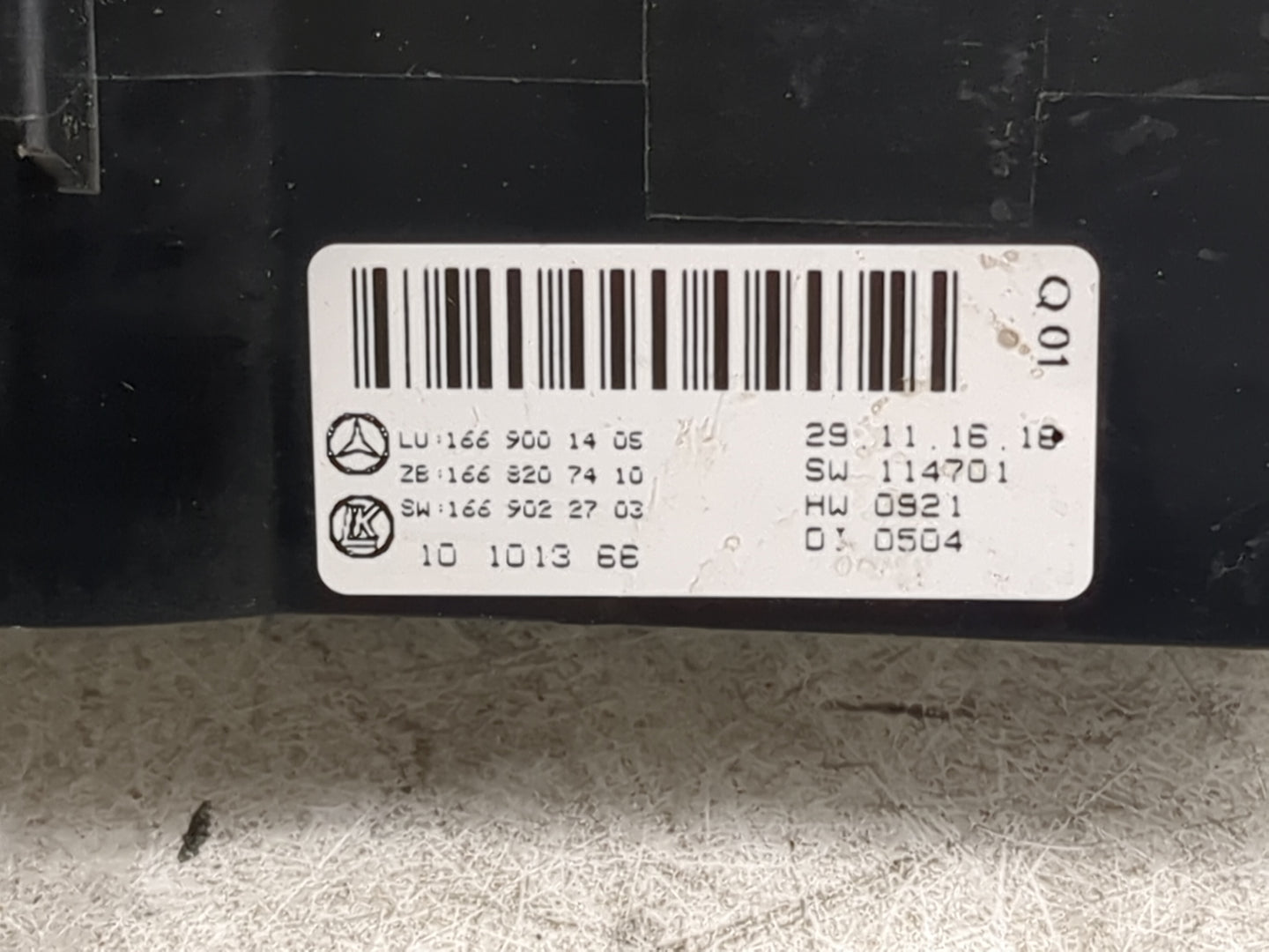 2017-2019 Mercedes-Benz Gls450 Climate Control Module Temperature AC/Heater Replacement P/N:166 902 27 03 166 820 74 10 Fits