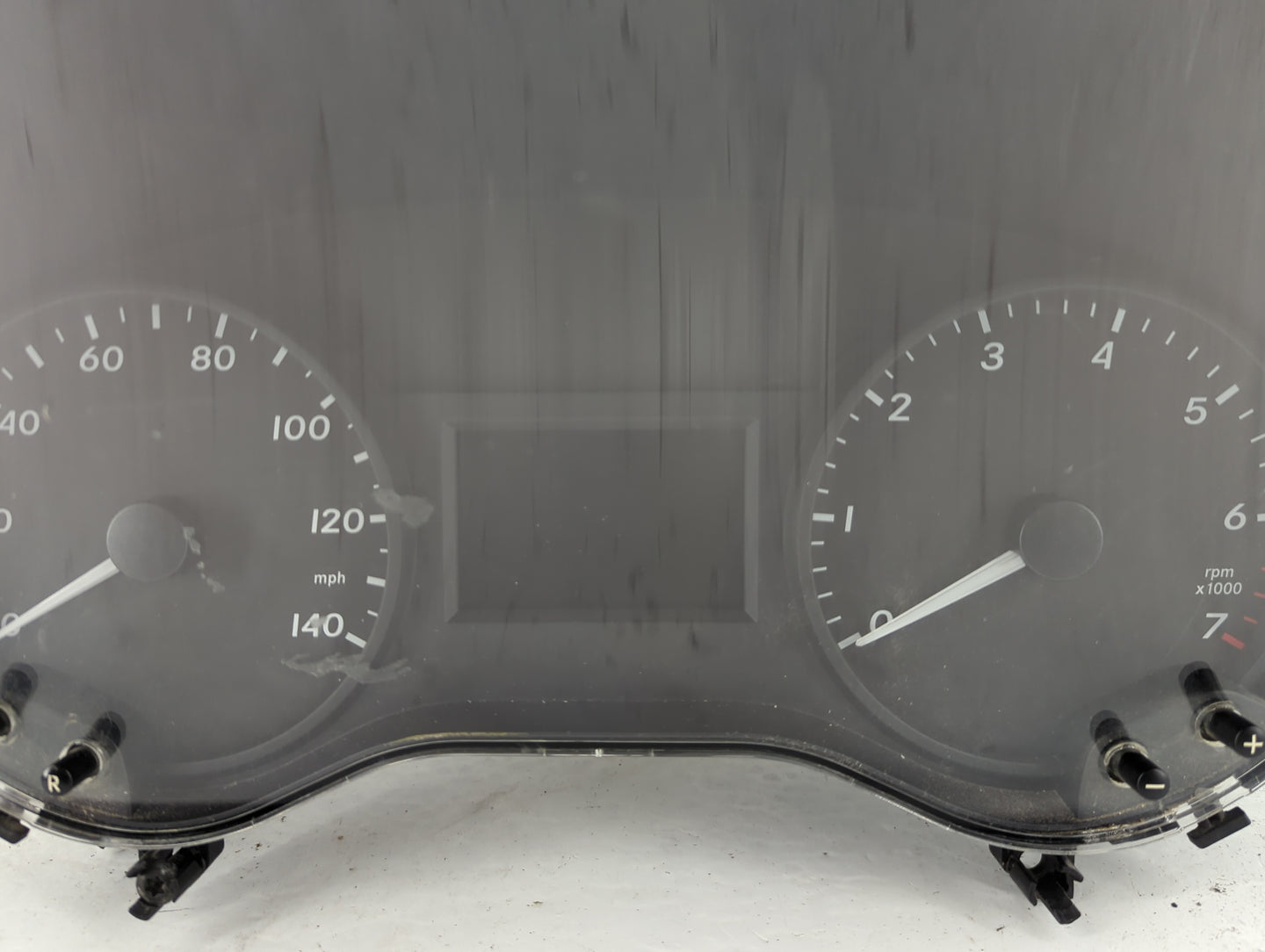 2017-2020 Mercedes-Benz Metris Instrument Cluster Speedometer Gauges Fits Fits 2017 2018 2019 2020 OEM Used Auto Parts - Oem