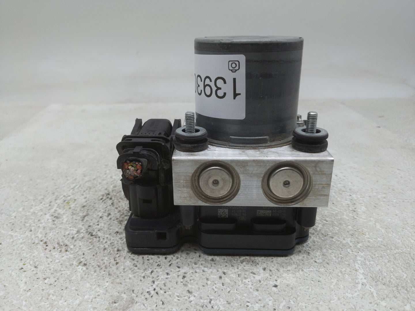 2016-2021 Mercedes-Benz Metris ABS Pump Control Module Replacement P/N:A447 900 38 02 Fits Fits 2016 2017 2018 2019 2020 202