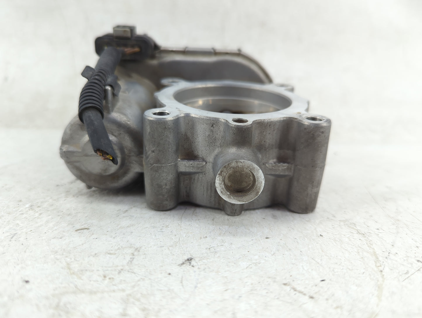 2016-2021 Mercedes-Benz Metris Throttle Body P/N:A 270 141 00 25 Fits Fits 2013 2014 2015 2016 2017 2018 2019 2020 2021 OEM 