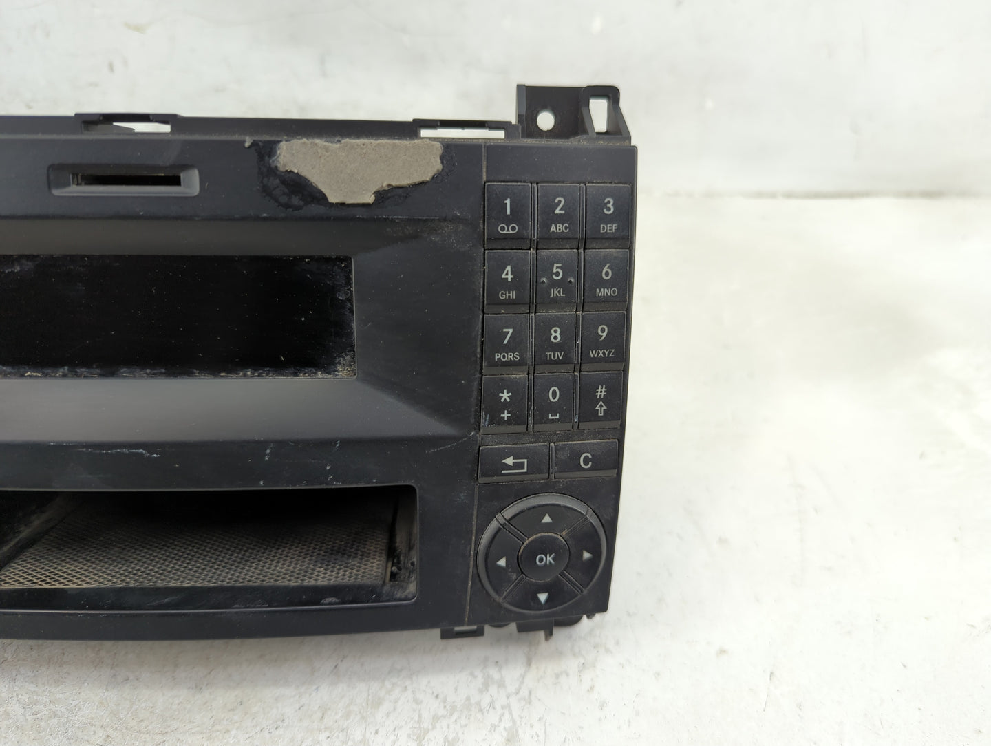 2017 Mercedes-Benz Metris Radio AM FM Cd Player Receiver Replacement P/N:A4479008905 Fits OEM Used Auto Parts - Oemusedautop
