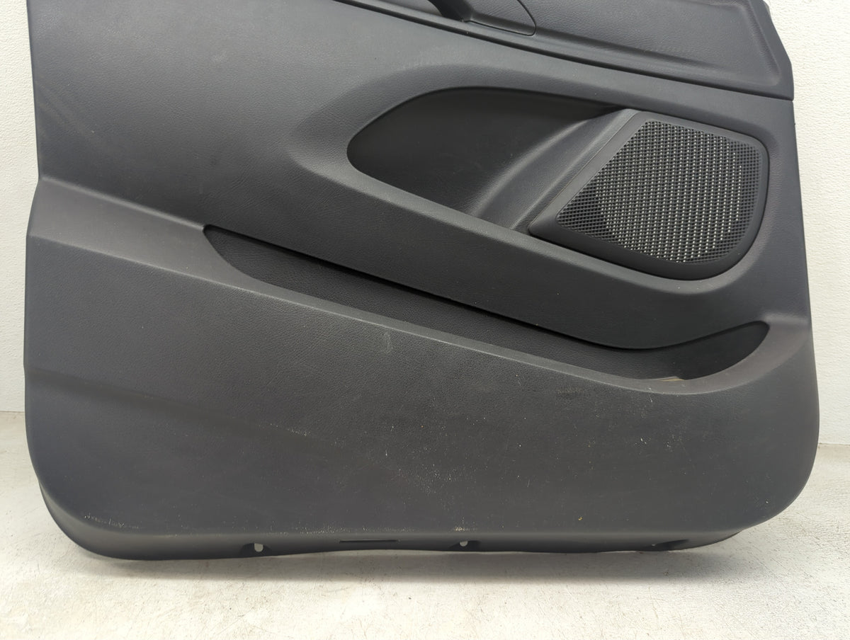 2017 Mercedes-benz Metris Front Left Driver Interior Door Panel Trim - Oemusedautoparts1.com