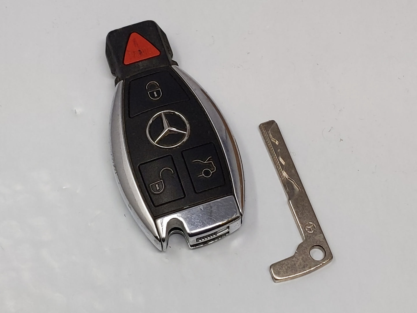 2007-2017 Mercedes-Benz S550 Keyless Entry Remote Iyzdc11 4 Buttons Car - Oemusedautoparts1.com