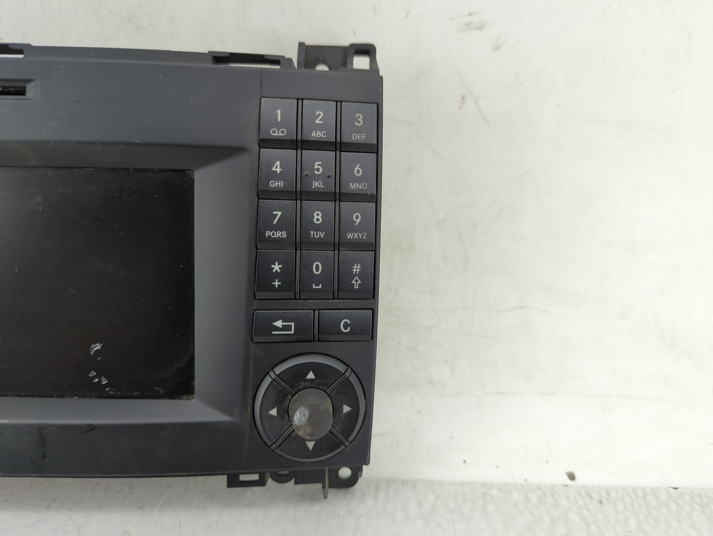2017 Mercedes-Benz Sprinter 2500 Radio AM FM Cd Player Receiver Replacement P/N:A9069000904 Fits OEM Used Auto Parts - Oemus