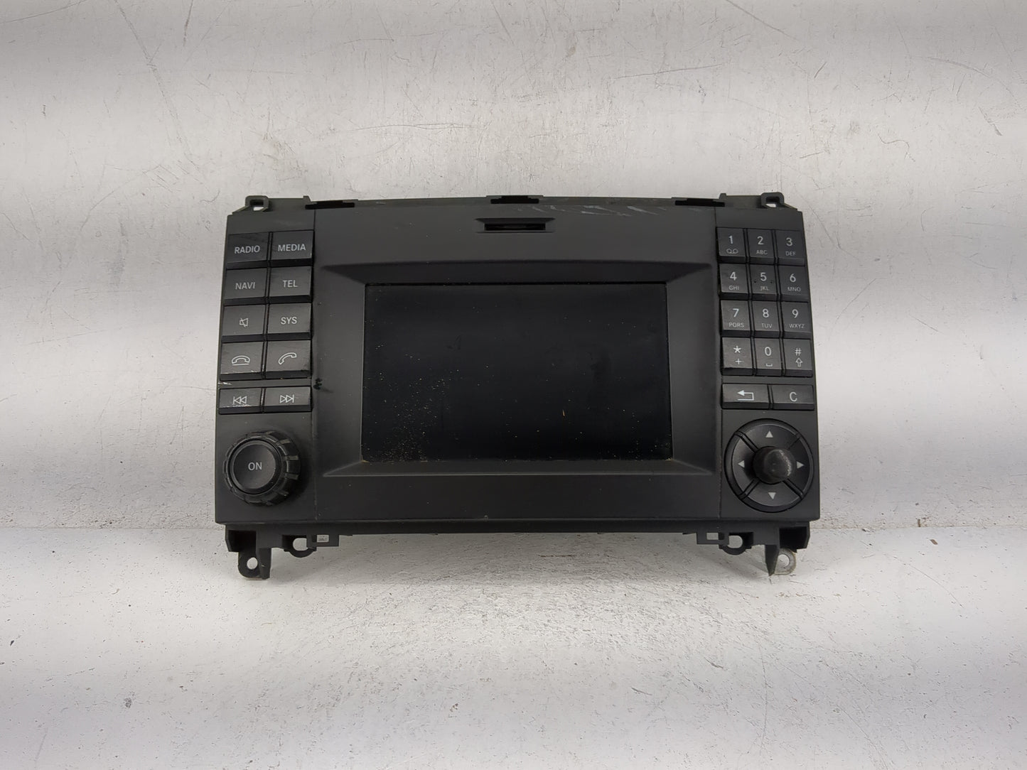 2017 Mercedes-Benz Sprinter 2500 Radio AM FM Cd Player Receiver Replacement P/N:RY2550 A9069000104, A9069016301, A9069021202