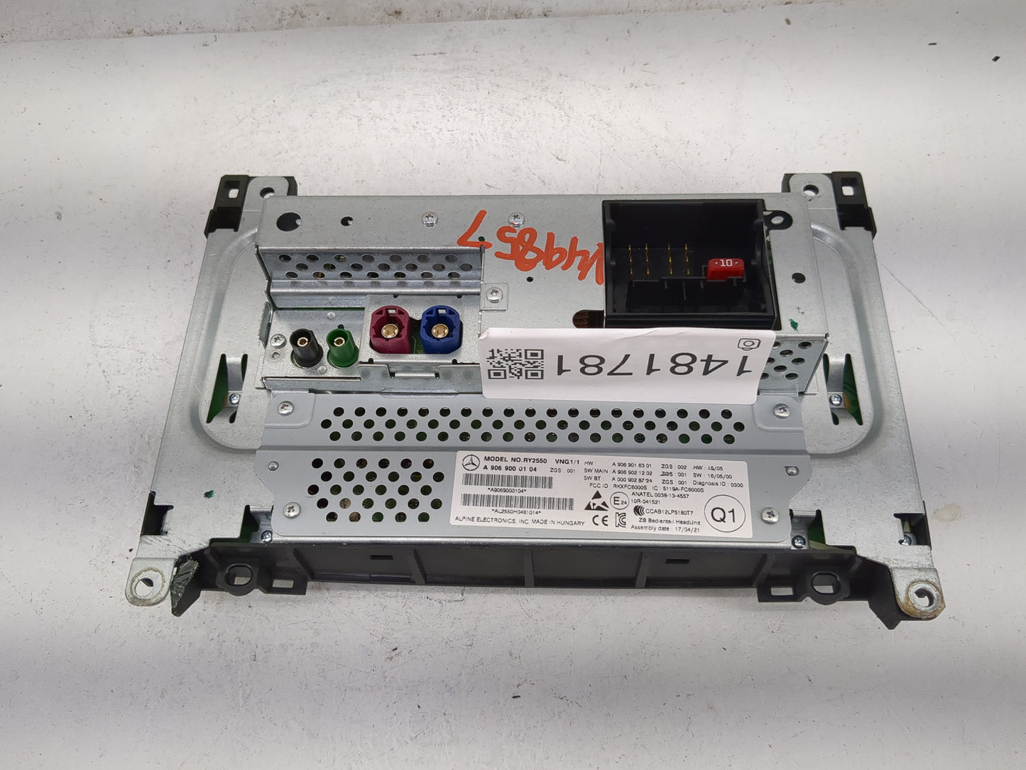 2017 Mercedes-Benz Sprinter 2500 Radio AM FM Cd Player Receiver Replacement P/N:RY2550 A9069000104, A9069016301, A9069021202