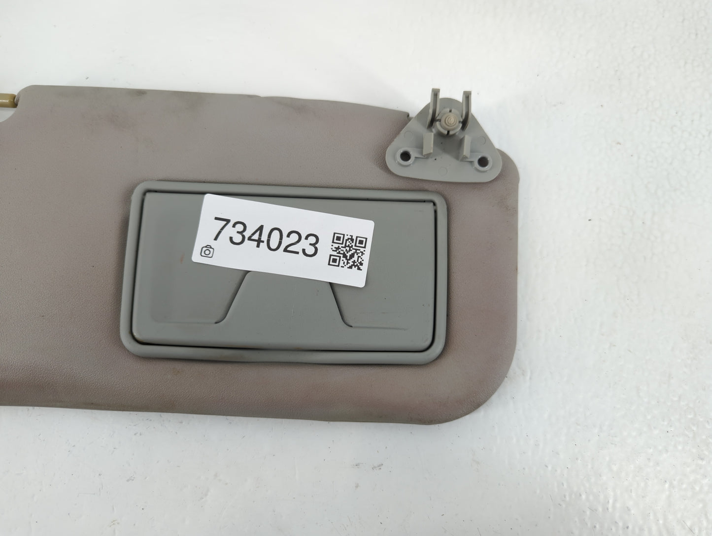 2017 Mercury Milan Sun Visor Shade Replacement Driver Left Mirror Fits OEM Used Auto Parts - Oemusedautoparts1.com