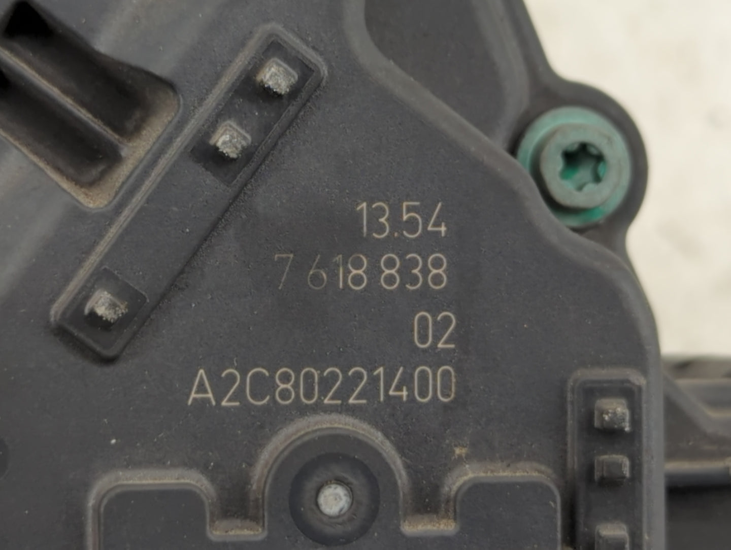 2016-2019 Mini Cooper Throttle Body P/N:7 618 838 7 619 008 Fits Fits 2014 2015 2016 2017 2018 2019 OEM Used Auto Parts - Oe