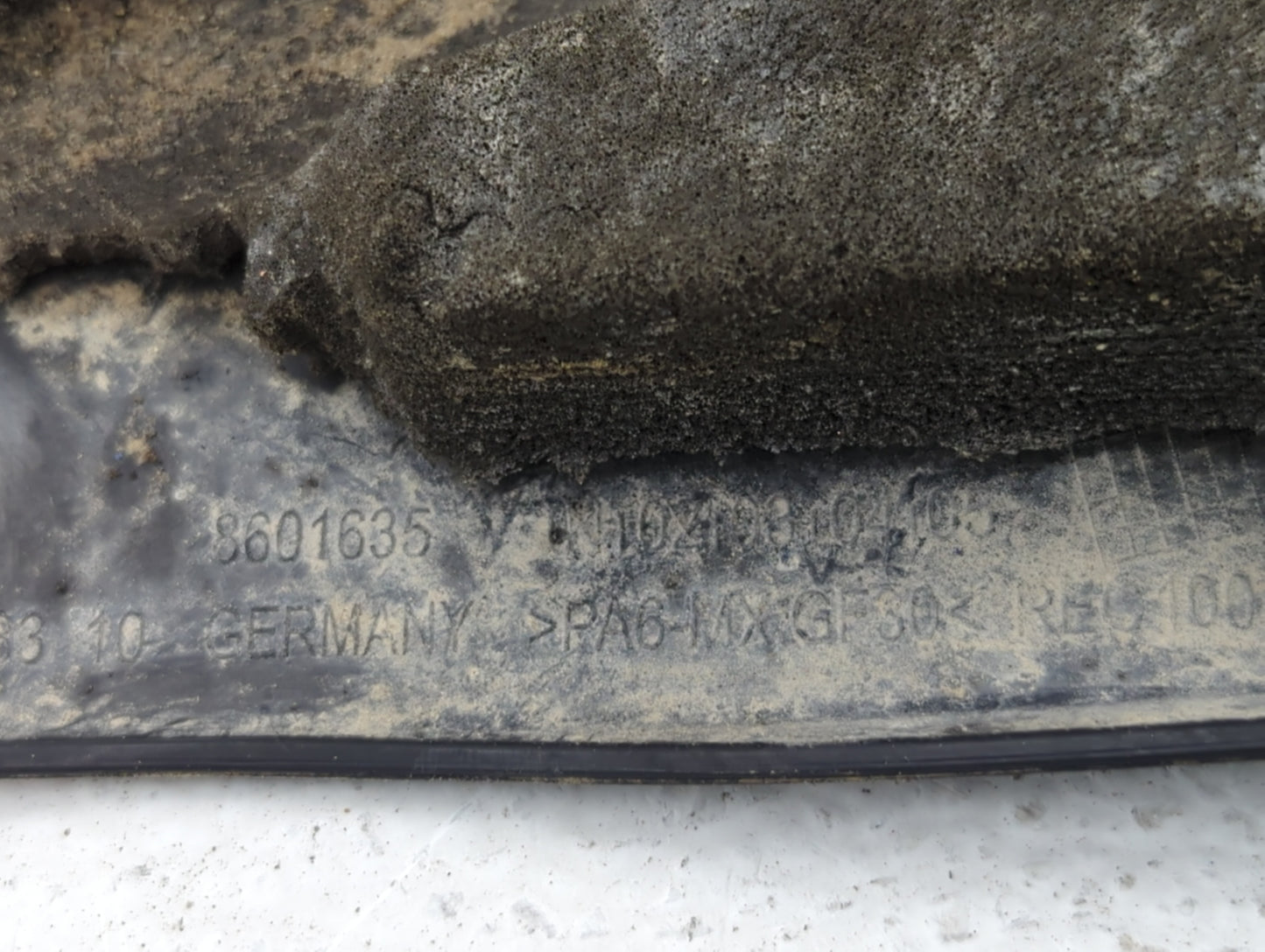 2017 Mini Cooper Engine Cover - Oemusedautoparts1.com