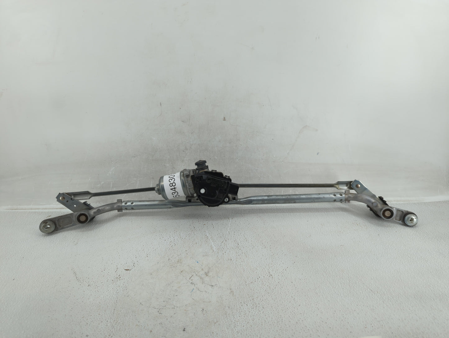 2017 Mini Cooper Front Windshield Wiper Motor P/N:7 419 787-03 Fits OEM Used Auto Parts - Oemusedautoparts1.com