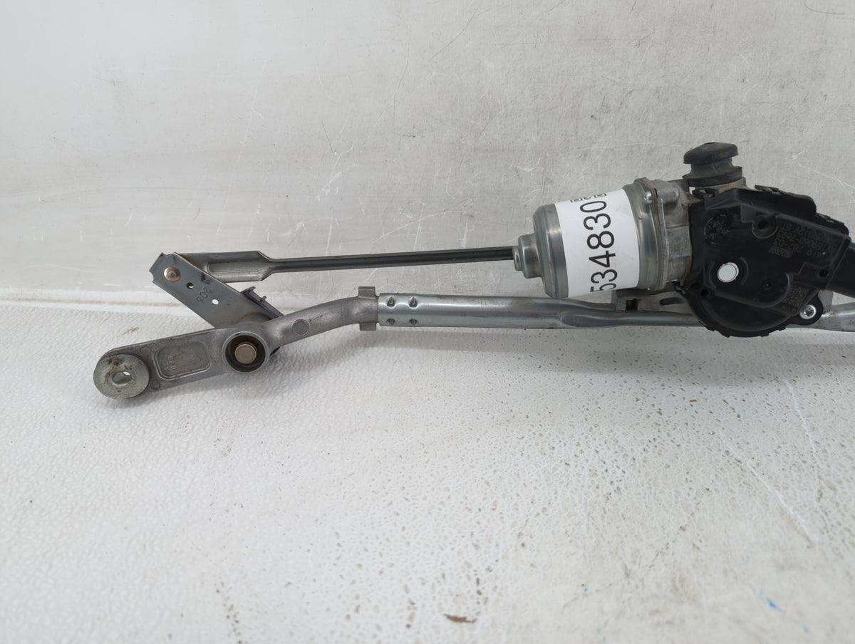 2017 Mini Cooper Front Windshield Wiper Motor P/N:7 419 787-03 Fits OEM Used Auto Parts - Oemusedautoparts1.com