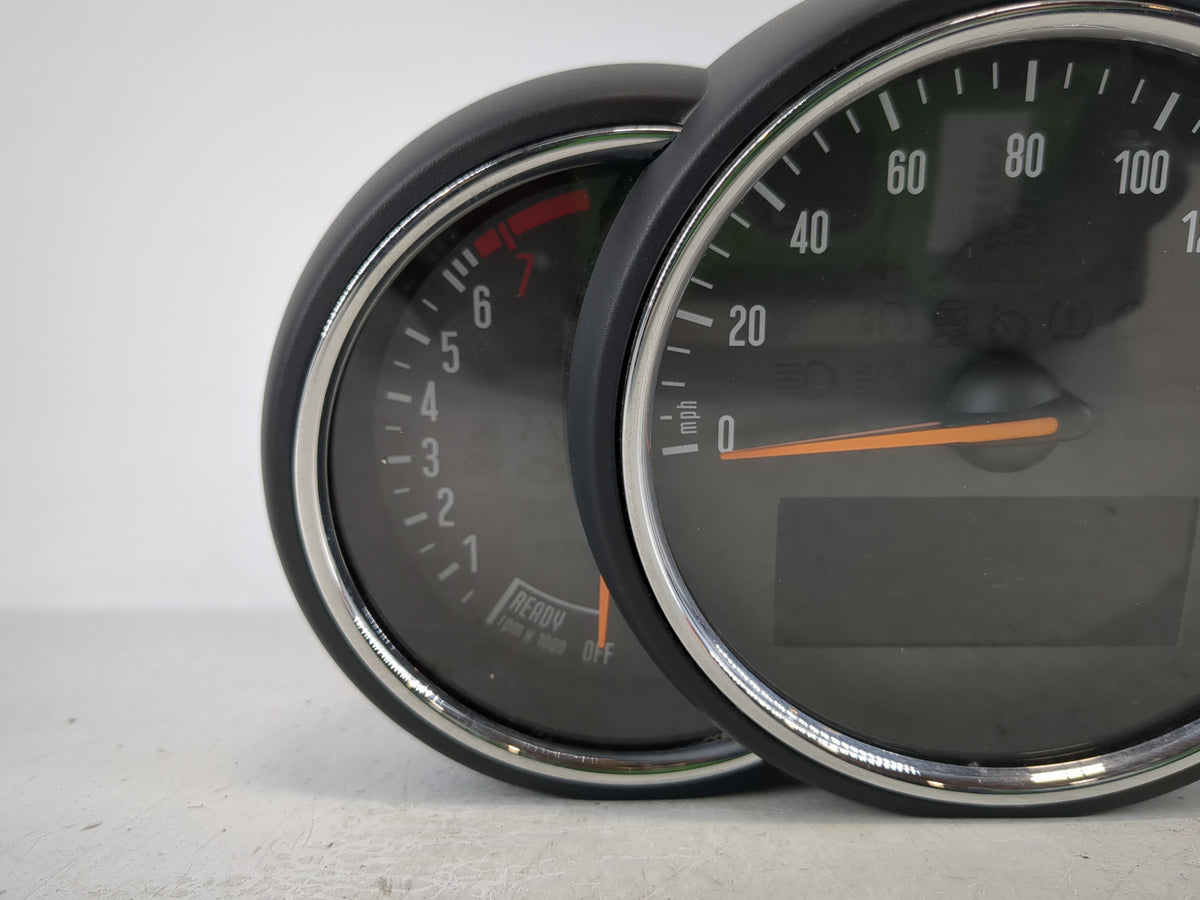 2017 Mini Cooper Clubman Instrument Cluster Speedometer Gauges P/N:6843997-01 Miles:71K Fits OEM Used Auto Parts - Oemusedau