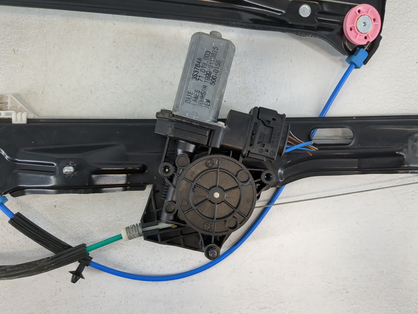 Mini Cooper Clubman Driver Front Left Power Window Motor - Oemusedautoparts1.com