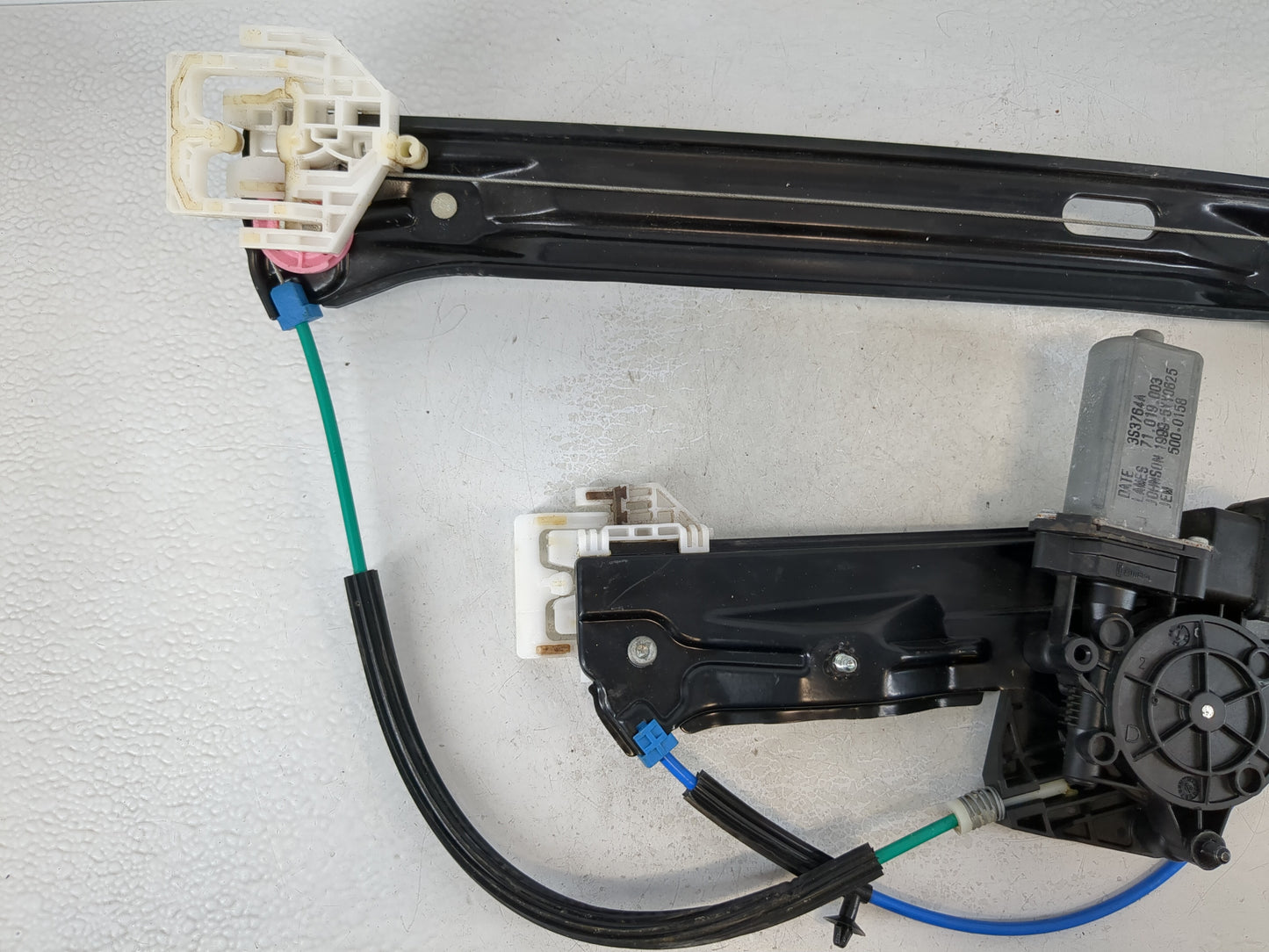 Mini Cooper Clubman Driver Front Left Power Window Motor - Oemusedautoparts1.com