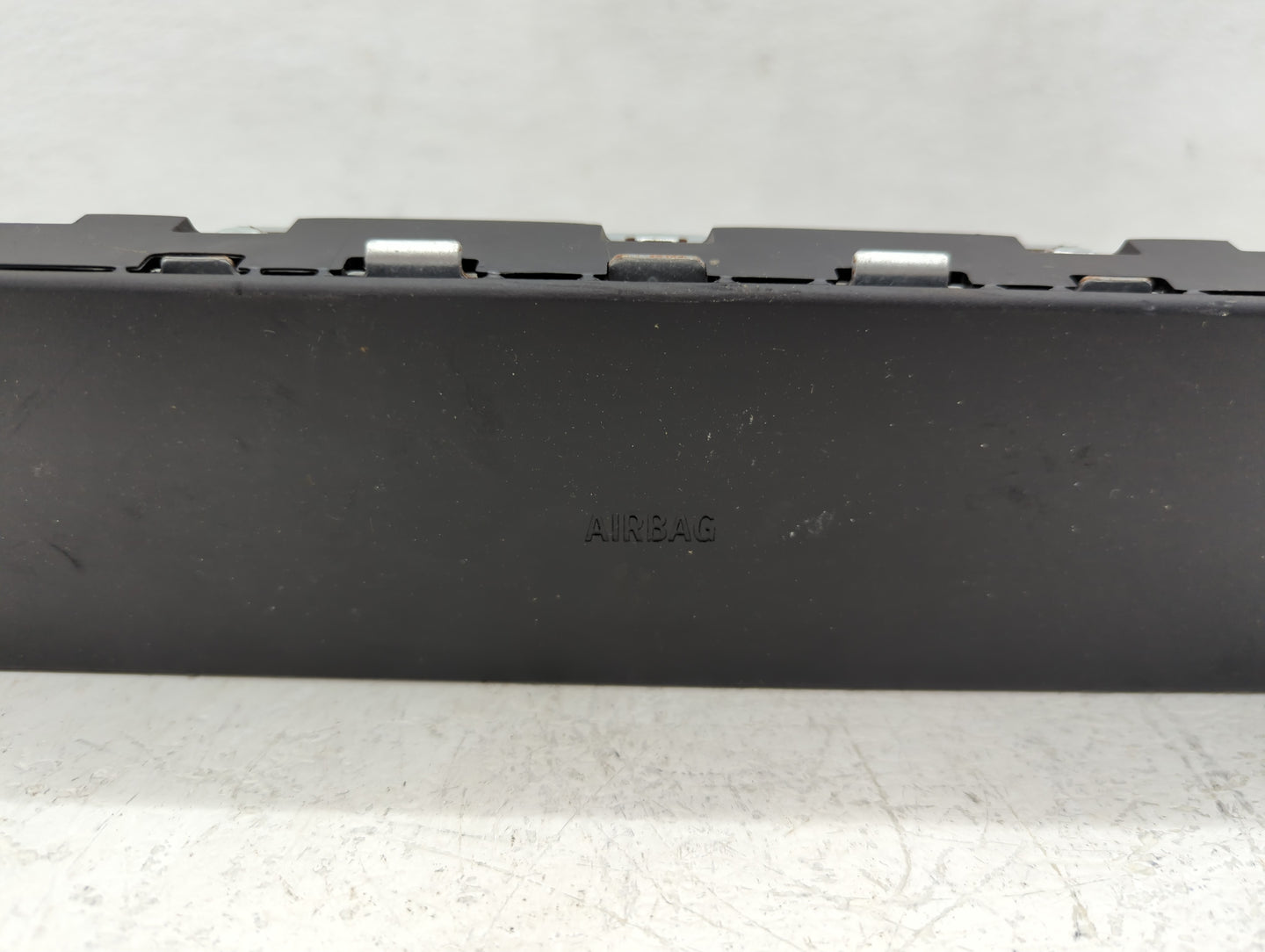 2016-2018 Mini Cooper Clubman Air Bag Driver Left Knee OEM P/N:06859-P1-XX00356 16B3541A0129 Fits Fits 2016 2017 2018 OEM Us